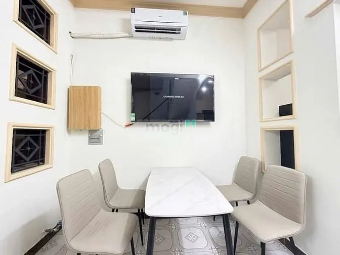 Nhà Lê Quang Định, Gần Chợ Bà Chiểu, Bt Dt : 40M2 -2 Tầng :2Pn ,2Wc