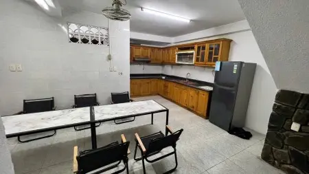 Sleepbox Đứng Cửa Khóa Riêng Tư Nam Nữ Tại Bình Thạnh