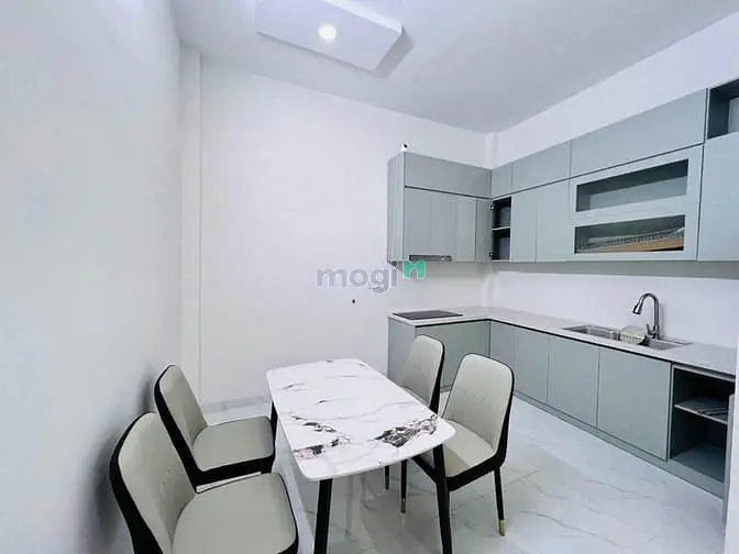 Hẻm Dân Trí Nhà Nguyễn Cửu Vân,Bthạnh,Dt:31.5M2,2Pn 2Wc Giá: 1 Tỷ 880