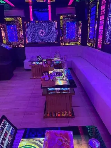 Cho Thuê Karaoke 19Phòng Mặt Tiền Quang Trung - Hầm 7Tầng, Full Đồ