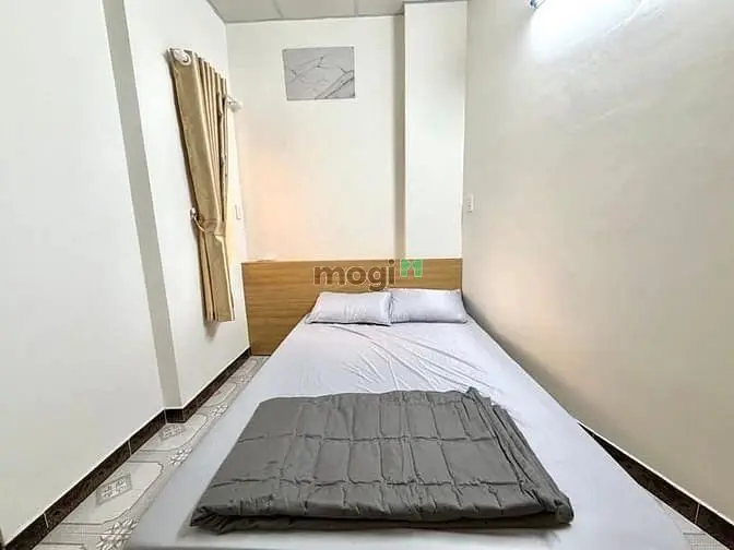 Nhà Lê Quang Định, Gần Chợ Bà Chiểu, Bt Dt : 40M2 -2 Tầng :2Pn ,2Wc