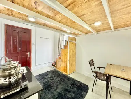 Phòng Gác Cửa Sổ Trời Full Nt Ngay Phạm Văn Chiêu