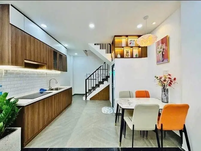 Bao Phí Sang Tên Nhà Trương Định Q3-75M²-1T2L-Giá: 5 Tỷ 070-Shr-Ntdd