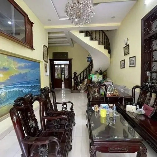 Chính Chủ Gửi Bán Biệt Thự Sân Vườn Nguyễn Duy Trinh P.bình Trưng Tây