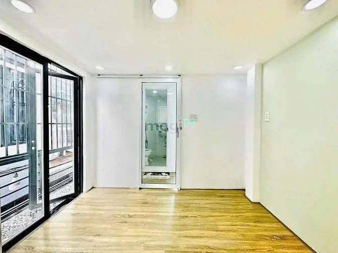 🔥Chỉ 2 Tỷ 140 Có Nhà Sg - 3 Tầng Xinh Lung Linh - Gần Nhà Ga T3 Shr