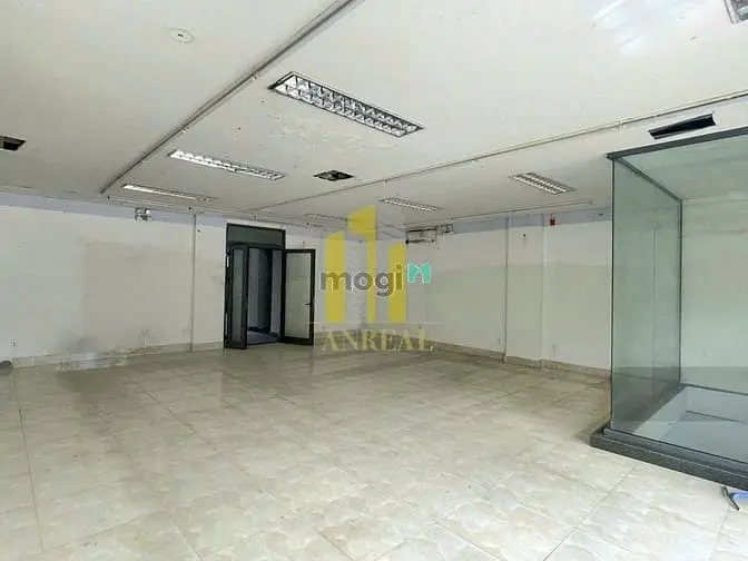 Tòa Văn Phòng Hầm 4 Lầu Sàn Trống 490M2 Giá 45 Triệu