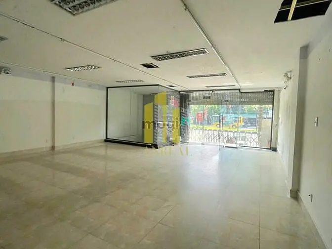 Tòa Văn Phòng Hầm 4 Lầu Sàn Trống 490M2 Giá 45 Triệu