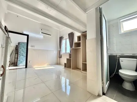 Phòng Trọ Tân Phú Có Gác Có Máy Lạnh Mới Xây