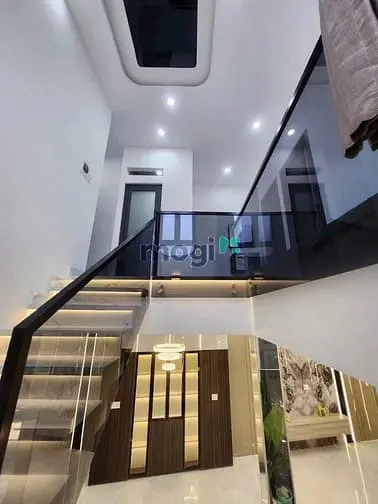 Đường Thoáng Mát Ngay Tên Lửa - Tl10 - Nhà Mới Ở Ngay 88M2 Ngang 11 2T