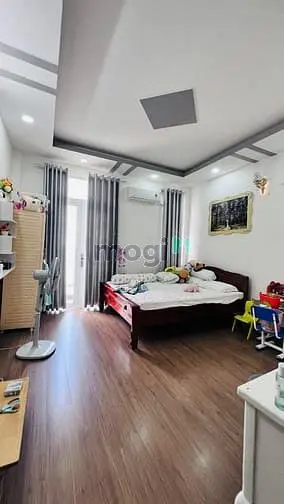 Nhà 4 Tầng Hxh Chỉ 2 Tỷ 700 – Cách Mt Htp 50M Huỳnh Tấn Phát H.nhà Bè