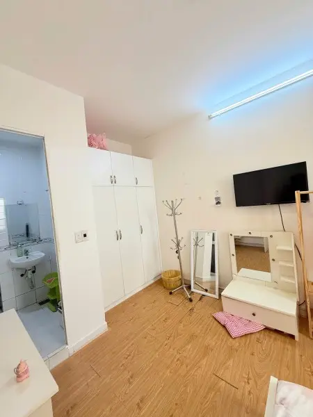 Phòng Mới Đầy Đủ Nội Thất - Ngay Đường 3/2- Svđ Phú Thọ