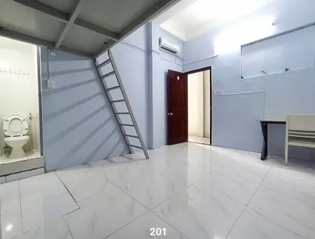 Phòng Gác Lửng Ngay Ngã 3 Sư Vạn Hạnh - Tô Hiến Thành, Q10 - Đối Diện Siêu Thị Go - Lì Xì Ngay 500K