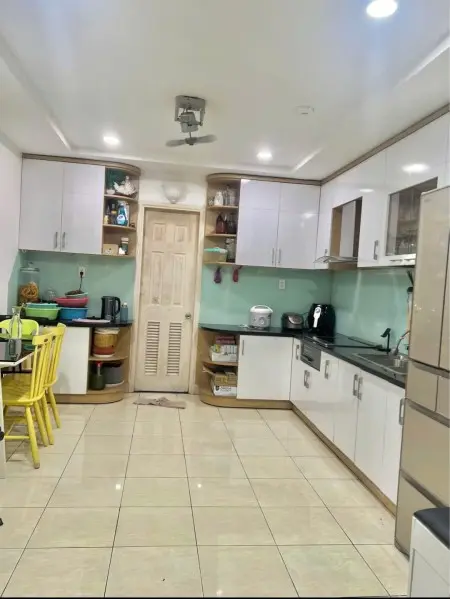 C/C Ngô Tất Tố, Bình Thạnh: 2P Ngủ, 70M2, Ntcb, 11Tr5/Th. Cọc 1Th.