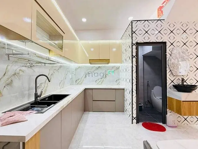 🏡 Nhà Quận Tân Bình, Huỳnh Văn Nghệ - 2 Tỷ 450 Tỷ -2Pn + 2 Wc,Hxt,Shr