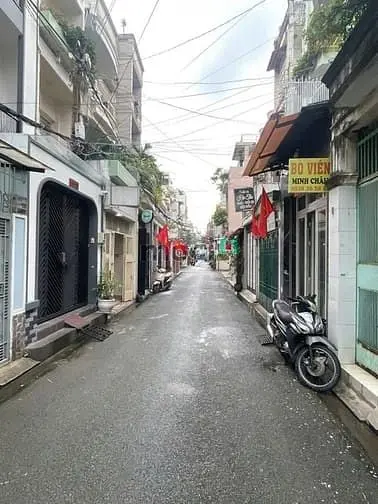 Nhà Đẹp Hẻm Lê Văn Sỹ - Tiện Ích Đầy Đủ - 2 Tầng - Có Dòng Tiền Thuê