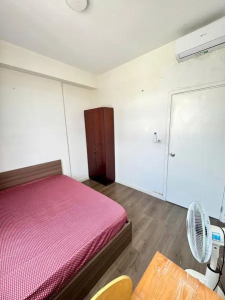 Phòng Cho Thuê Tại Chung Cư + Nội Thất Đầy Đủ + Có Hồ Bơi, Tiện Ích