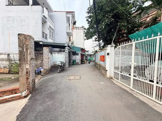Chính Chủ Gửi Bán Lô Đất Trống Mặt Tiền Đường Số 1 P.cát Lái Quận 2