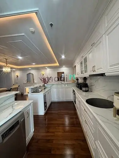 Bán Căn Hộ Hado Centrosa Quận 10 Nội Thất Cao Cấp Như Hình Dt:138M2