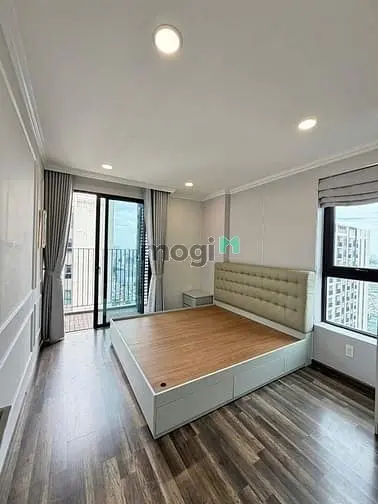 Bán Căn Hộ Hado Centrosa Quận 10 2Pn+ 1 Phòng Đa Năng (108M2) 2T580