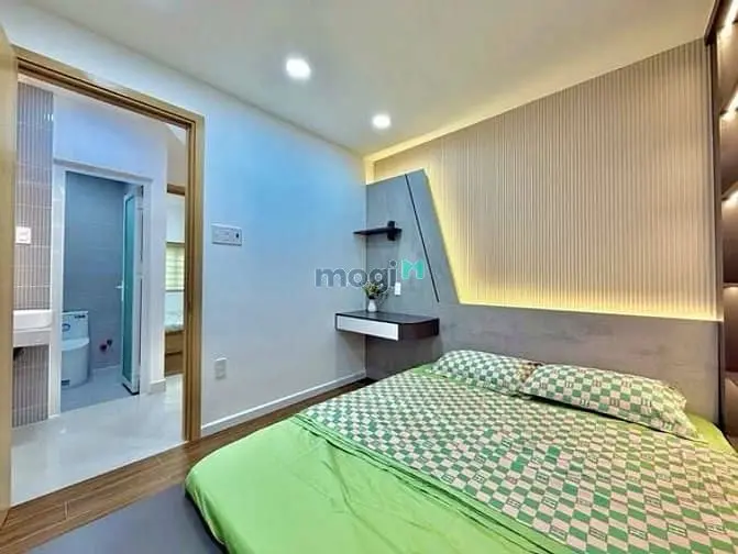 Sát Mặt Tiền Nhà Phan Xích Long,Pn-1 Trệt 2 Lầu- 3Pn, 3Wc- 2,220 Tỷ