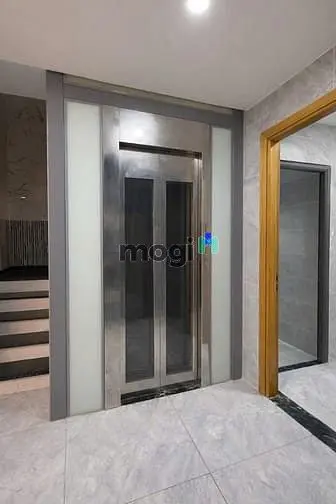 Bán Nhà Đẹp Rộng 128M2 - 5 Tầng Thang Máy - Khu Bàu Cát - Đồng Đen