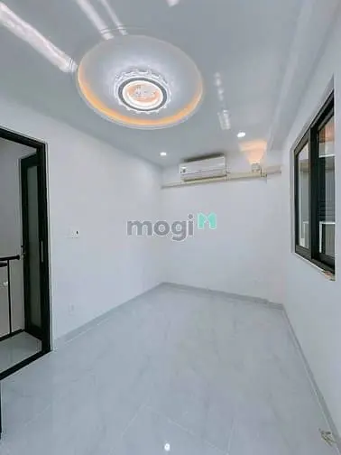 Nhà Thiết Kế Đẹp Vào Ở Ngay-Nở Hậu 1Tỷ600-Thuận Tiện Ra Trung Tâm.