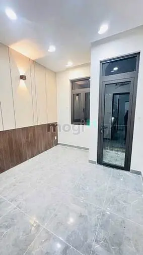 Gấp-Q4 33M2 Tôn Đản-2Tỷ700-Nhà Đẹp Ntcb Kiên Cố- Thuận Tiện Di Chuyển