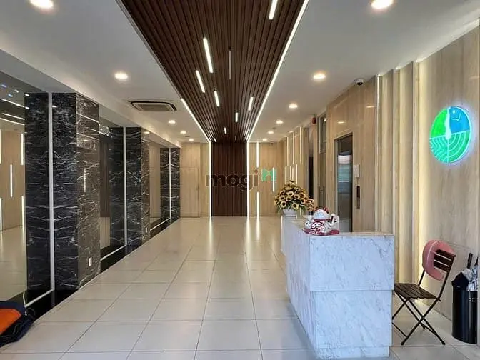 👉 “Góc 2Mt Nguyễn Văn Cừ – 700M² Sàn – Full Thang Máy – Nhà Mới Tinh