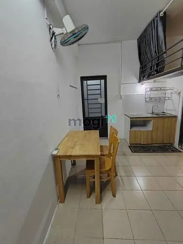 (Gần Nhà Thờ 3 Chuông) Trọ Gác Ban Công Siêu Thoáng