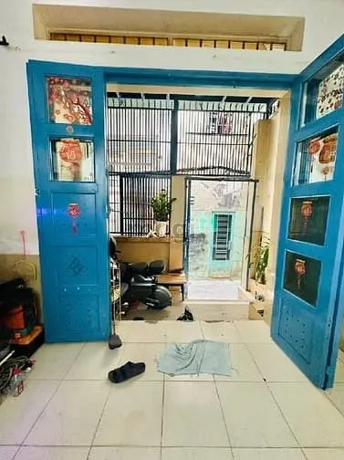 🍒 Định Thổ Địa🍒 Nhà Chính Chủ Phan Văn Hân 5Pn 3 Lầu Đúc Nở Hậu H3G