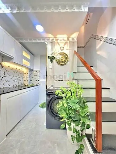 Chủ Bán Gấp Chốt Lẹ Huỳnh Văn Bánh P.15 Q.pn Giá 1,420Tr(Tl) 52.2M2