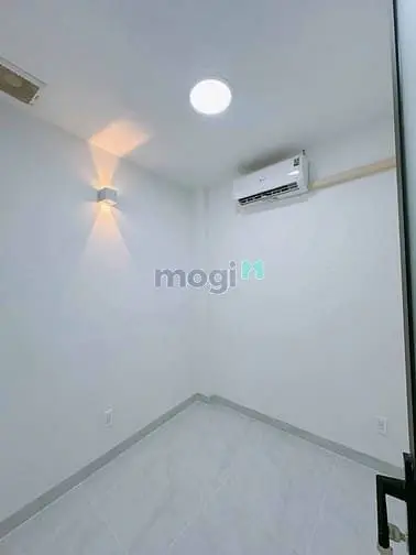 Nhà Thiết Kế Đẹp Vào Ở Ngay-Nở Hậu 1Tỷ600-Thuận Tiện Ra Trung Tâm.