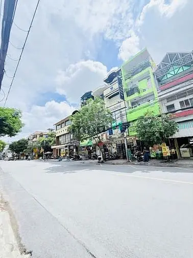 Mặt Tiền Đồng Đen - Trung Tâm Bảy Hiền - 4 Tầng - Vỉa Hè 5M