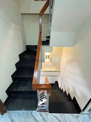 Cần Bán Căn Nhà Tọa Lạc Tại Vị Trí Đắc Địa Trần Bình Trọng, P.1 Q5 Shr