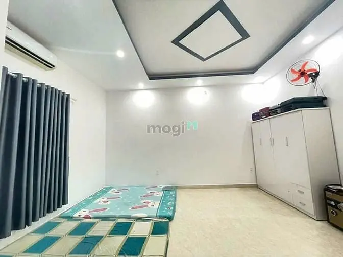 Giá Rẻ Hiếm Trục Đường Hoàng Văn Thụ P4 Q.tb Giá 1,790Tr(Tl) 3.3X13.6M