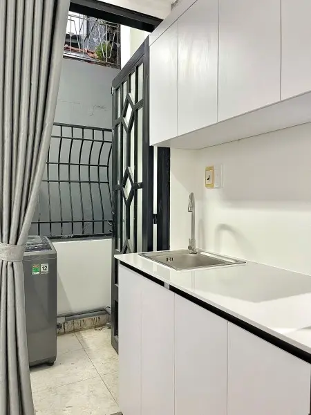 Trọ Phú Nhuận Gần Q1,Q3 - 34M2 Ban Công Thoáng Máy Giặt Riêng Mới 100% - Phan Đình Phùng - Phú Nhuận