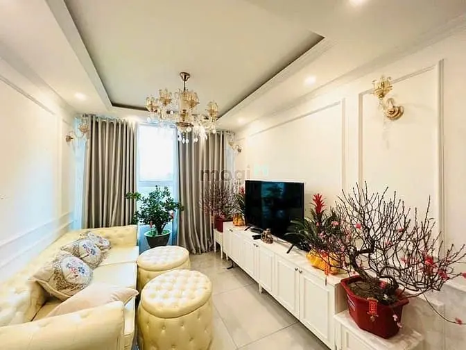 [ Chuyển Nhượng Căn 2 Phòng Ngủ 2Wc Sổ Hồng ] Ch Orchard Garden Q.pn