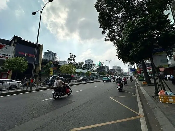 Khu Thương Hiệu Lớn - Mt Nguyễn Thái Học – 5.5X17.5M – Nhận Nhà Ngay