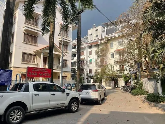 Bán Biệt Thự Nhà Vườn Kdt Mễ Trì Hạ ( Hàng Xóm Vinhome) Giá 45 Tỷ