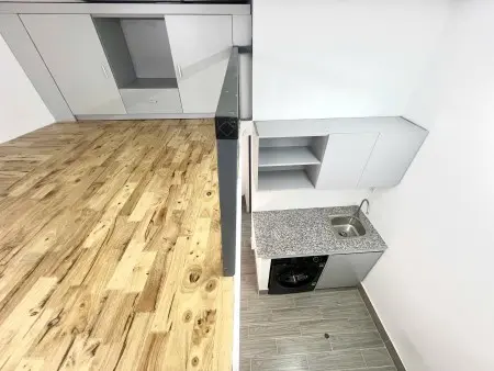 Trống Sẵn Phòng Trọ Có Gác, Cửa Sổ, Máy Giặt Riêng Bình Thạnh Gần Ngã Tư Hàng Xanh, Thị Nghè Q1