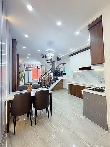 Chủ Giảm 100Trieu Cho Căn Nhà Hẻm Rộng 5Mét - Chủ Nhà Xây Mới Bê Tông