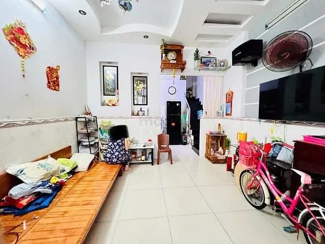 Nhà Mặt Tiền Ni Sư Huỳnh Liên - Đối Diện Bàu Cát 2 - Ngang 5M