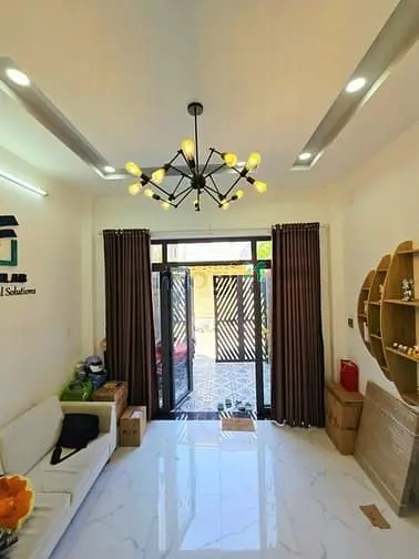 Nhà Lò Lu 3 Tầng - Có Dòng Tiền - Khu Phân Lô Đẹp. Giá 5.X Tỷ