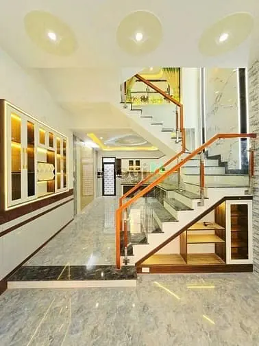 Nhà 1 Trệt 3 Lầu Ngay Trường Đh Tài Chính Marketting, Đường Võ Văn Hát