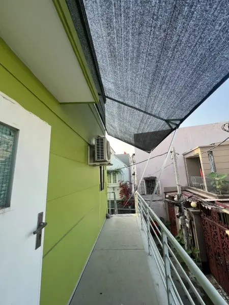 Phòng Mới 27M2, Wc Riêng, Bếp Riêng, Máy Lạnh, Free Máy Giặt