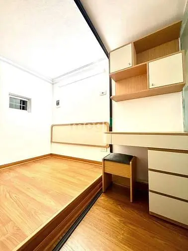 Tôi Cần Bán Nhà Ngõ Chợ Khâm Thiên, Giá 3.5 Tỷ, 15M2X5T, Ảnh Thật