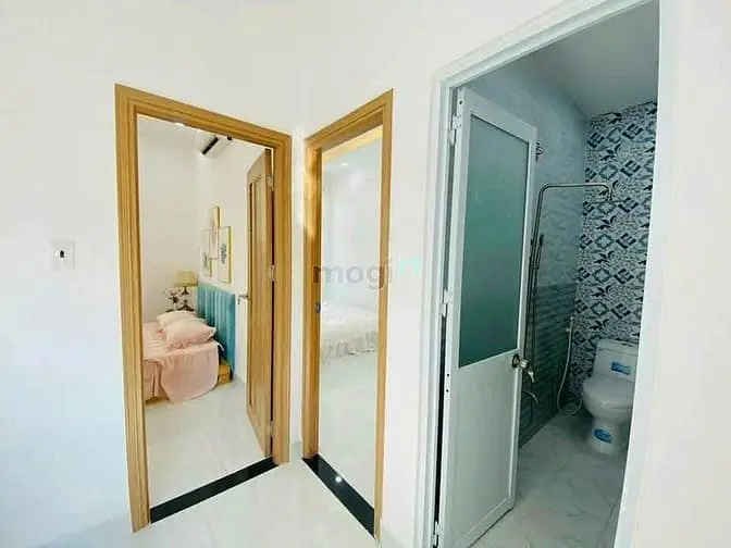 Giá Tốt Khó Tin Nhà Hẻm Phạm Hữu Lầu P.phú Mỹ Q7 Giá 2,130Tr (Tl) 63M2