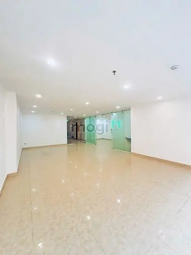 Cần Cho Thuê Mặt Bằng Có Văn Phòng 70M2 Hẻm Xe Hơi Kỳ Đồng, Quận 3