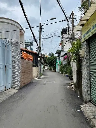 Chủ Giảm 300 Triệu Bán Nhanh Nhà 2 Tầng Hxh Gần City Land 30M2, 2.99Ty