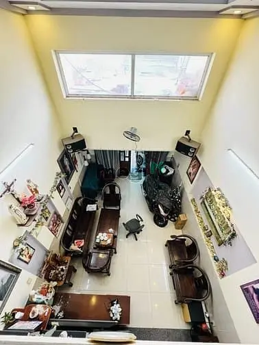 Ngay Chợ Tân Hương, Hxh 5 Tầng , Dt 60M2 Giá 7 Tỷ 6 Tl